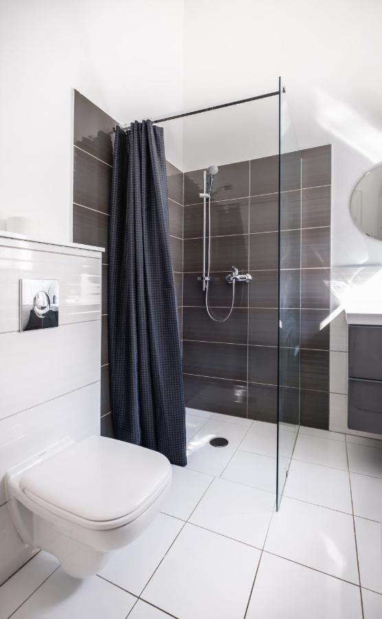 Andrassy Garden Apartment In Center Будапеща Екстериор снимка