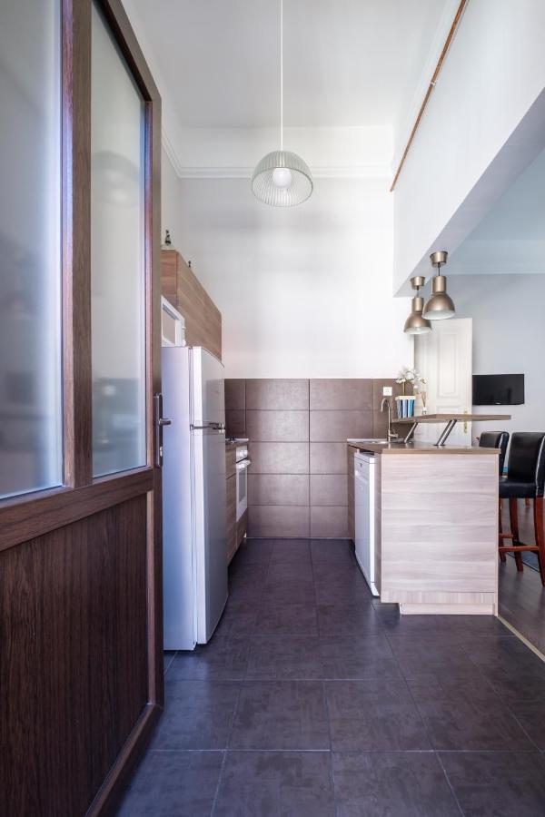 Andrassy Garden Apartment In Center Будапеща Екстериор снимка