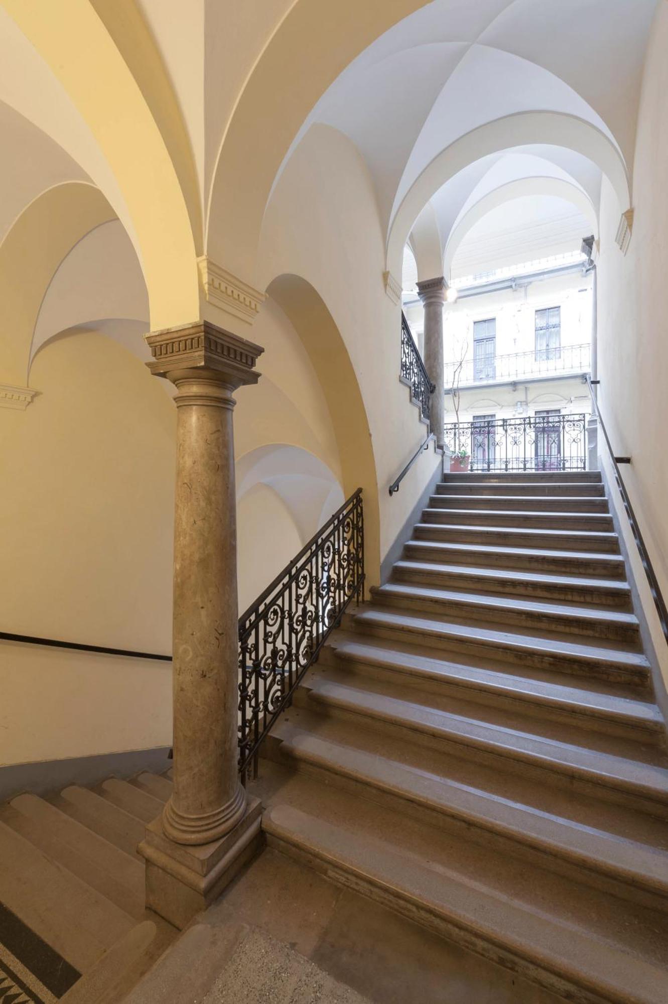 Andrassy Garden Apartment In Center Будапеща Екстериор снимка